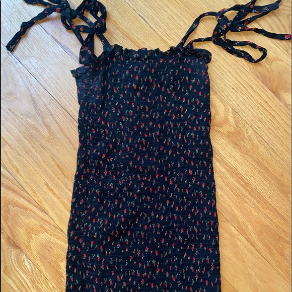 Dress - Picture 1 of 3